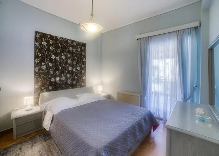 Helena Aparment *