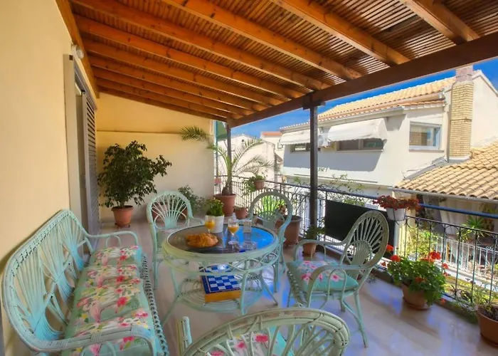 Helena Aparment Anemomylos