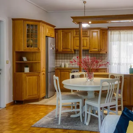 Helena Aparment Apartamento Anemomylos