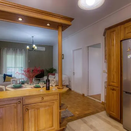 Apartamento Helena Aparment *