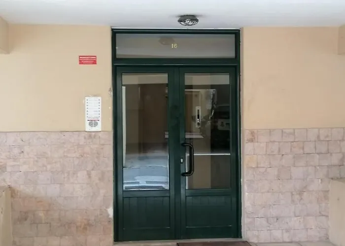 Helena Aparment *
